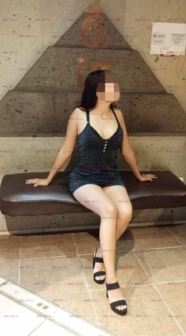 FOTOS DE HOLA BB, SOY GIZA TENGO 20 AÑOS SOY MORENITA COMPLACIENTE VIENES O VOY