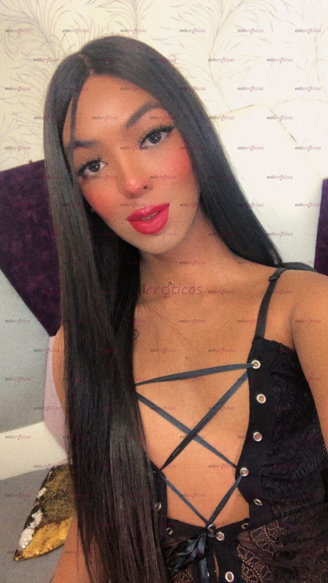 FOTOS DE MORENITA CALIENTE CON GANAS DE COMPLACER