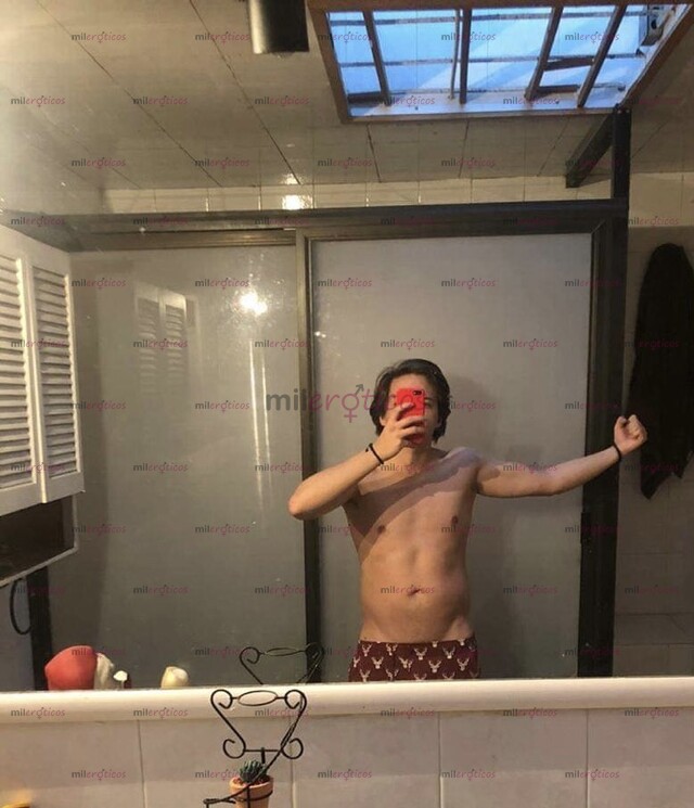 FOTOS DE JOVEN, GUAPO Y DOTADO BUSCA PAGAR ESTUDIOS