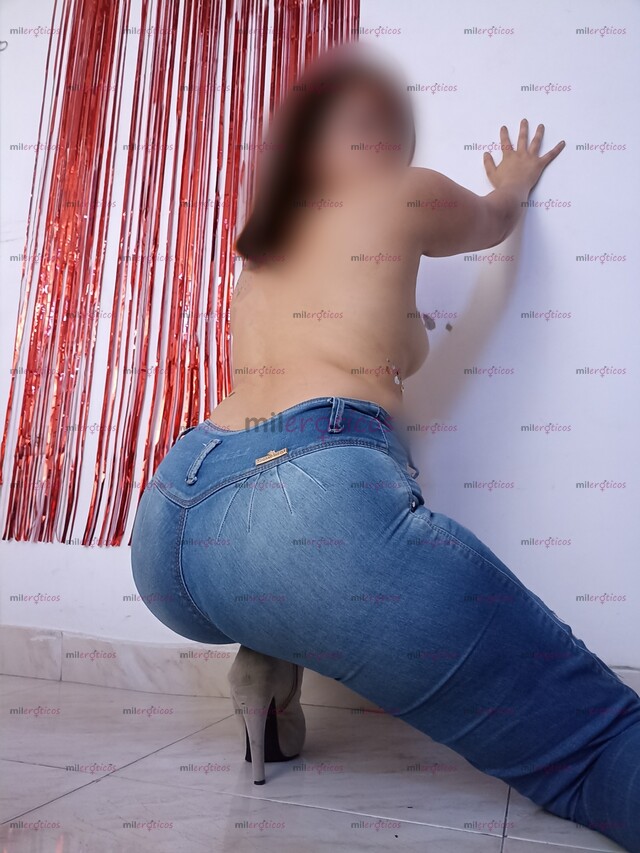 FOTOS DE VEN ARRANCAME EL JEAN Y ME LO HACES BIEN RICO TE ESPERO