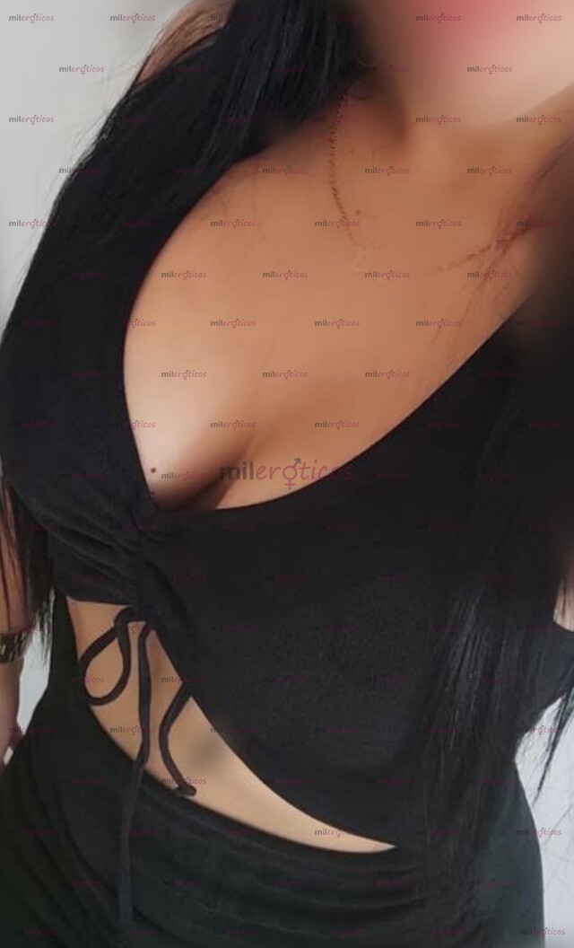 FOTOS DE JOVEN TRIGEÑITA COLOMBIANA HERMOSA DELGADA CULONSITA ALDOMEN PLANO COMPLACIENTE