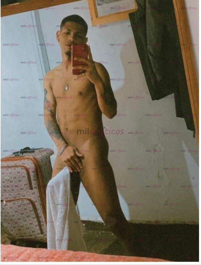 FOTOS DE LLEGO TU PINGO VENEZOLANO PARA COMPLACER TUS FANTASIAS SEXUALES