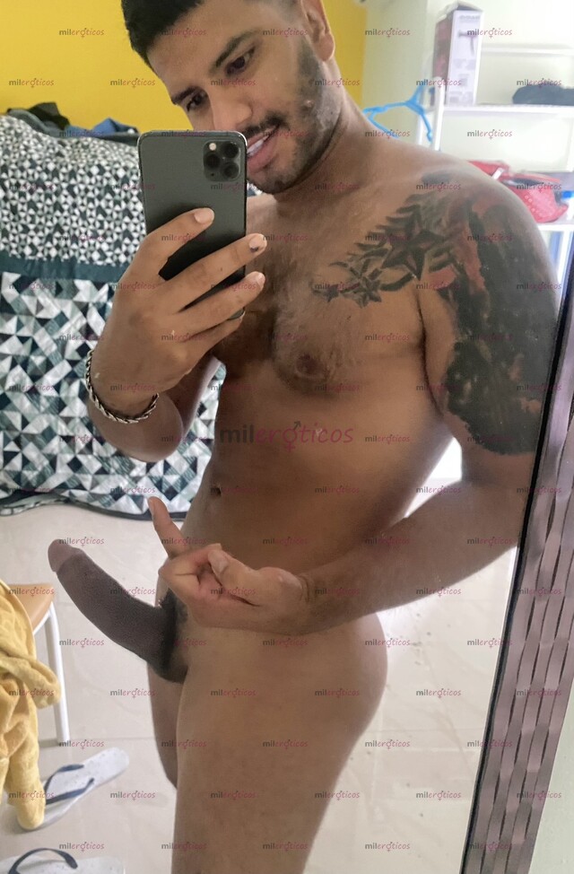 FOTOS DE VIDEO LLAMADA CALIENTE... MACHO VERGÓN DOMINANTE....