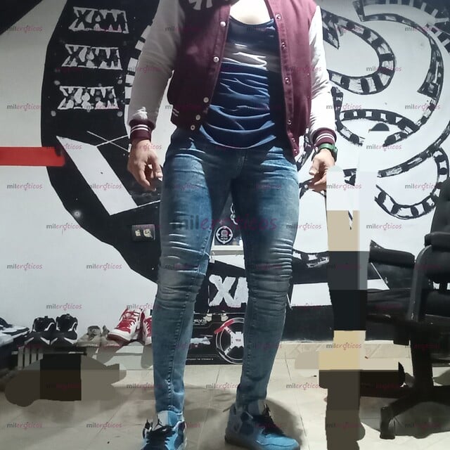 FOTOS DE SOY ESE MACHO QUE TE VA A FOLLAR TANTO QUE ACABARAS FELIZ PERRA!