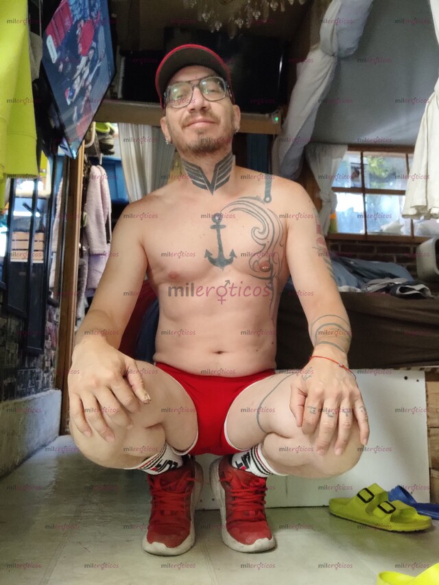 FOTOS DE DISFRUTA DE VARIAS TÉCNICAS DE MASAJE AL DESNUDO TOTAL