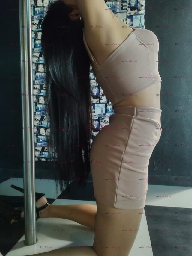 FOTOS DE ROX, VEN Y CONOCE MIS LINDAS PIERNAS Y MI LOCURA