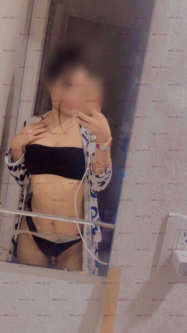 FOTOS DE SUPER ARDIENTE, DISFRUTA DE MI HUMEDA VAGINA DULCE Y APRETADITA