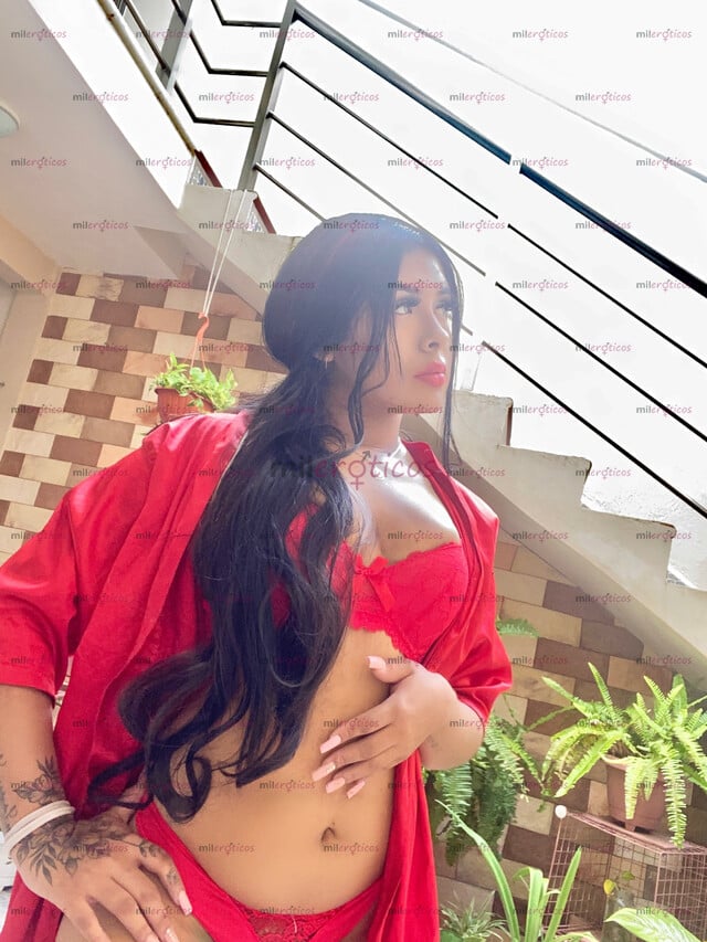 FOTOS DE COLOMBIANA HERMOSA CALIENTE ,FEMENINA Y ESTRECHA