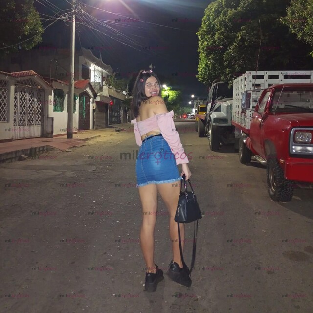 FOTOS DE HOLA CHICOS , SÍ YO LA GORDITA VEN Y HABLEMOS UN RATITO