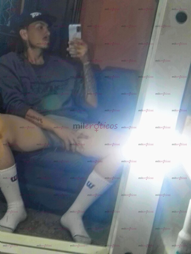 FOTOS DE VENTA DE CONTENIDO EXCLUSIVO VATO VARONIL HETERO SEXUAL VARONIL GUAPO COGELON