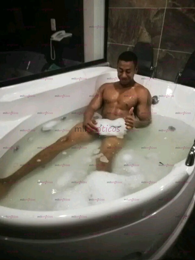 FOTOS DE TU MORENO FAVORITO EL QUE TE SABE COMPLACER