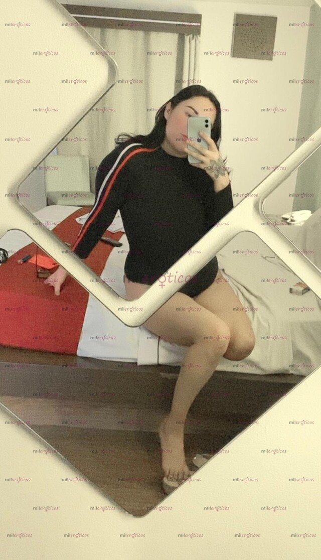 FOTOS DE HOLA! SI TE ATRAE LA GENTE INTERESANTE, LLÁMAME.