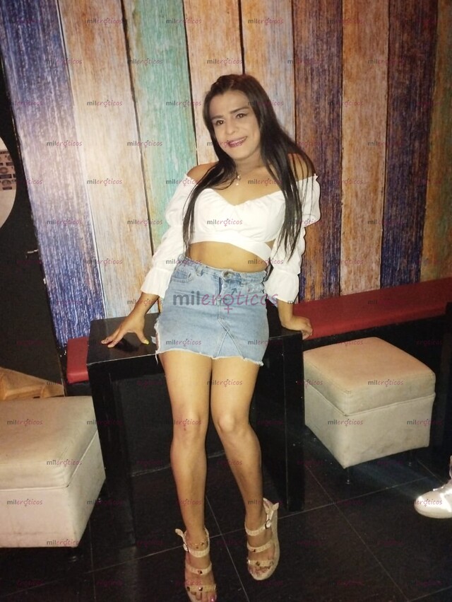 FOTOS DE CHICA TRANS PELO NATURAL Y ESTOY EN PROCESO DE HORMONAS FEMENINAS