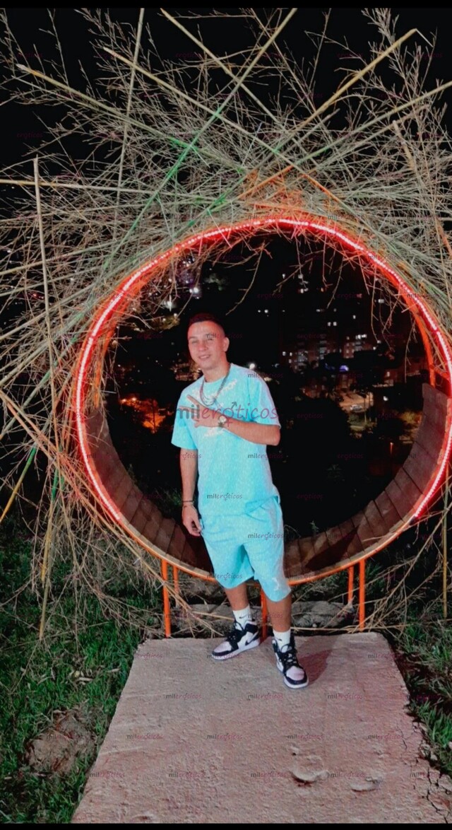 FOTOS DE CHICO 19 AÑOS MODELOS WEDCA CON 22 CM SERVICIO VIRTUALES MORBO LECHERO