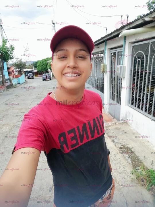 FOTOS DE CHICO GAY VERSATIL DELGADO TATUADO FULL MORBO