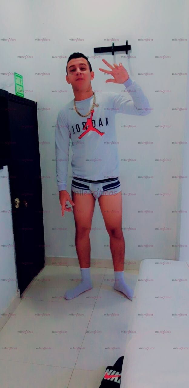 FOTOS DE SOLO VIRTUAL MACHO SÚPER DOTADO 23 CM VENTA DE CONTENIDO VIRTUAL VIDEOS 100% RE