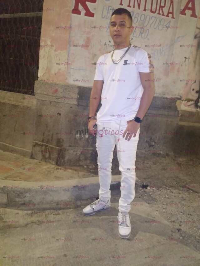 FOTOS DE SOLO VIDEOLLAMADAS Y PACK DE FOTOS Y VIDEOS MÍOS PERSONALIZADOS