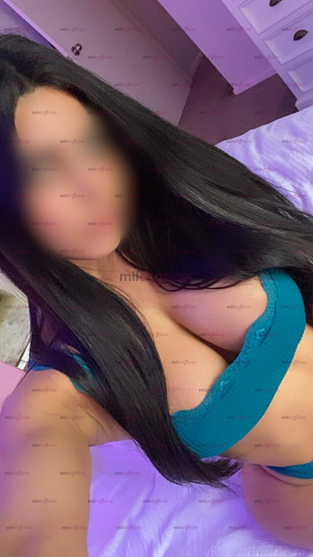 FOTOS DE ANTONELLA VIP TETONA PELINEGRA HERMOSA CONEJITA SEXY