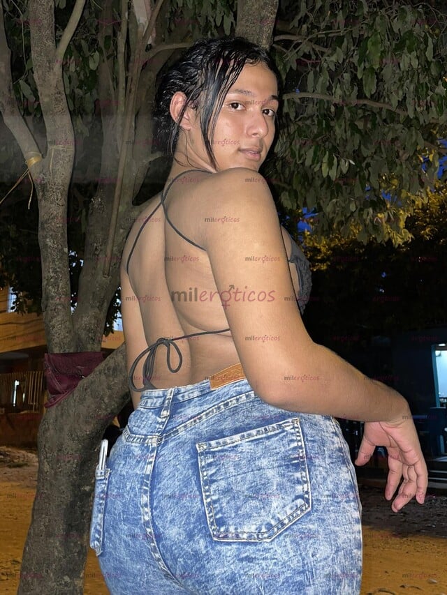 FOTOS DE HOLA ME LLAMO LILI SOY UNA LINDA CHICA DISPUESTA A PASARLA BIEN SOY DIVERTIDA Y