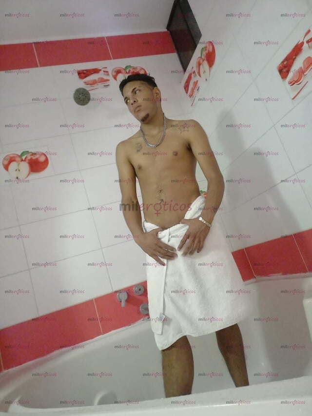 FOTOS DE DOTADO XXL KEVIN EXTRAJERAO PRIMERA VEZ EN COLOMBIA