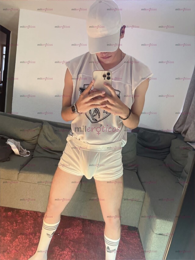 FOTOS DE TWINK ACTIVO NUEVO EN EL AMBIENTE COMPLACIENTE Y MUY CALIENTE PARA TI