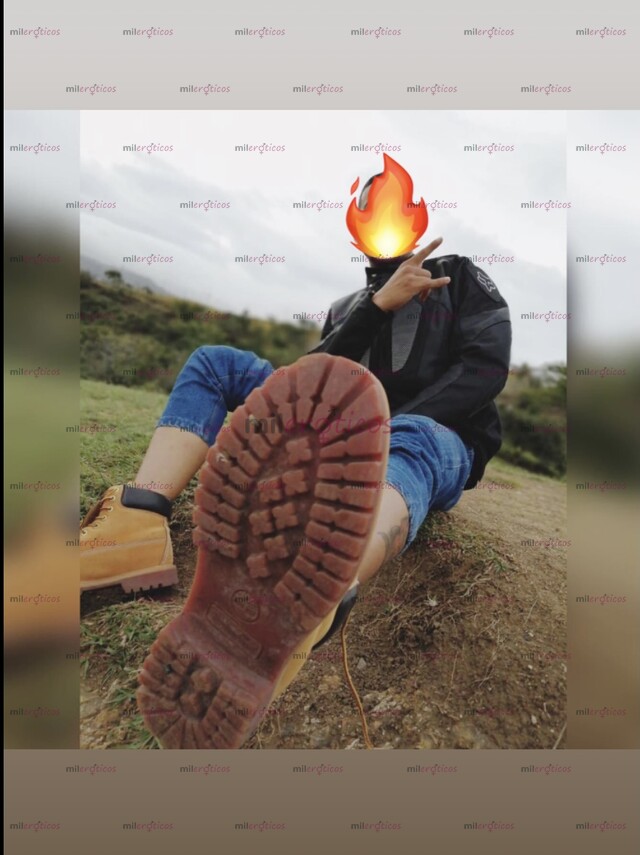 FOTOS DE MUCHO GUSTO, SOY SANTIAGO DE 26 AÑOS DISPONIBLE EN CALI