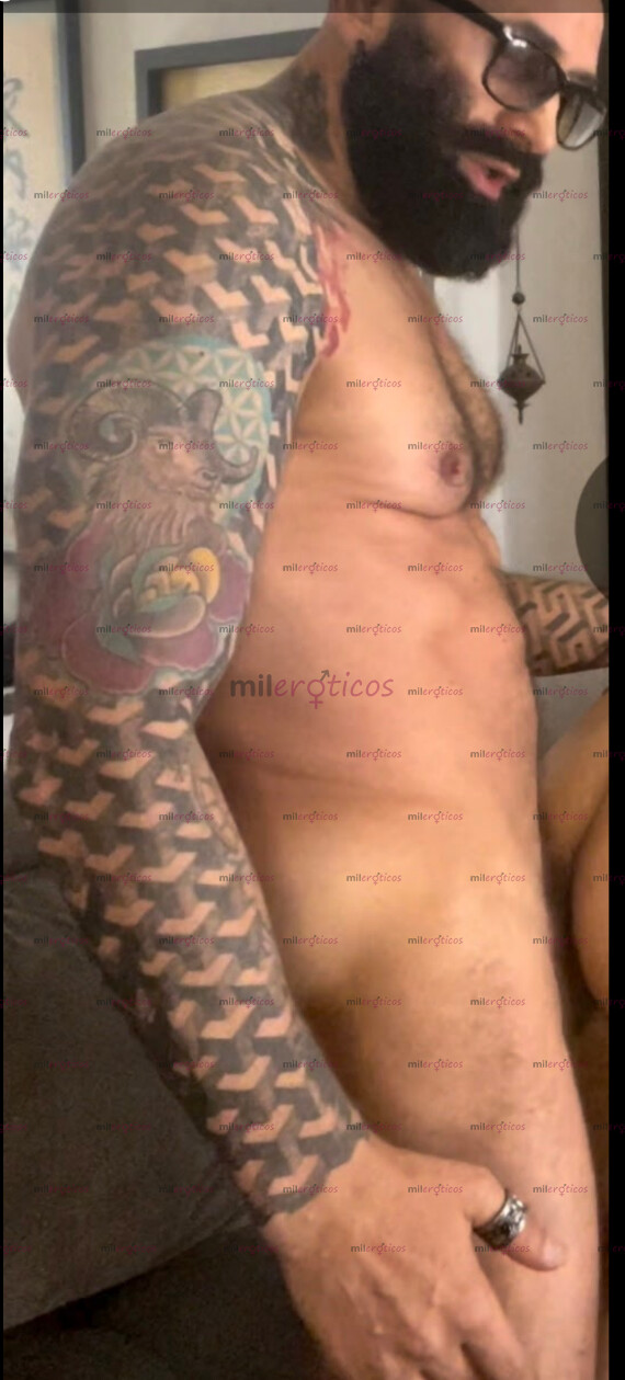 FOTOS DE MADURO BARBUDO TATUADO VELLUDO GYM SIEMPRE DISPONIBLE