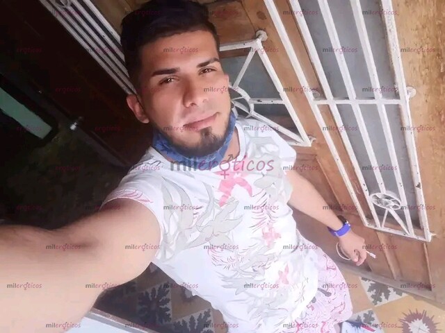 FOTOS DE VERGÓN ARRECHO CON GANAS DE PARTIR CULO Y HACETE GEMIR ARTO... LLAMAME