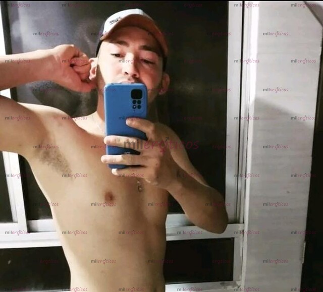 FOTOS DE BESOS MORBO 69 O MUCHO SEXO FUERTE NALGADAS Y LECHITA CALIENTE.