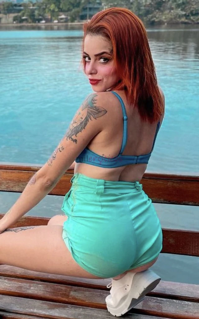 Ola me chamo rainhabibss sou carioca e resido em sao paulo atualmente tenho 38 tatuagens 50 kg 1 58 cm e piercing no seio direito rsrealizo fetiches p...