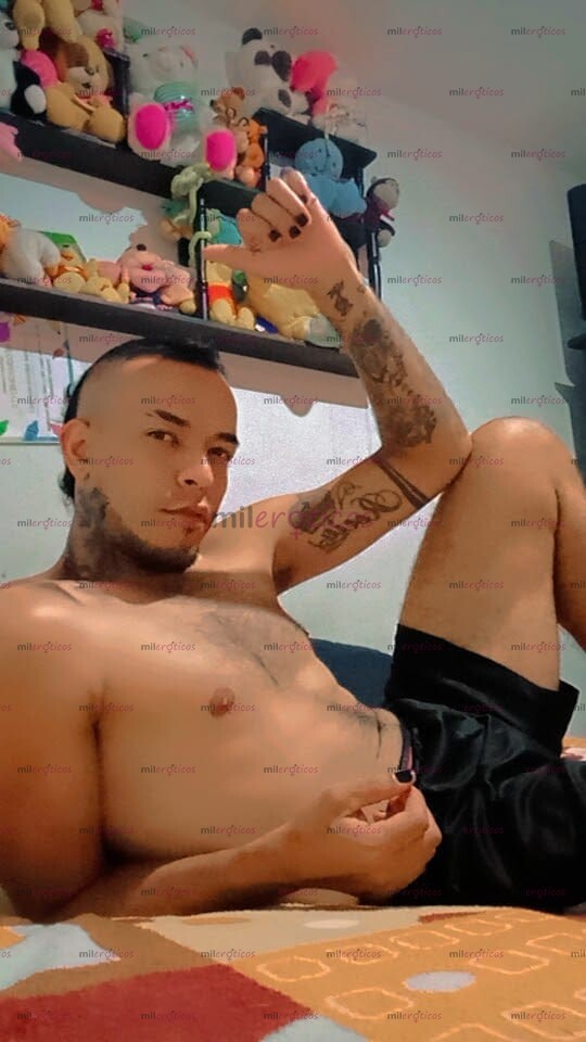 FOTOS DE HOLA SOY FREDY VERSÁTIL TENGO 27 AÑOS COMPLACIENTE PARCHADO