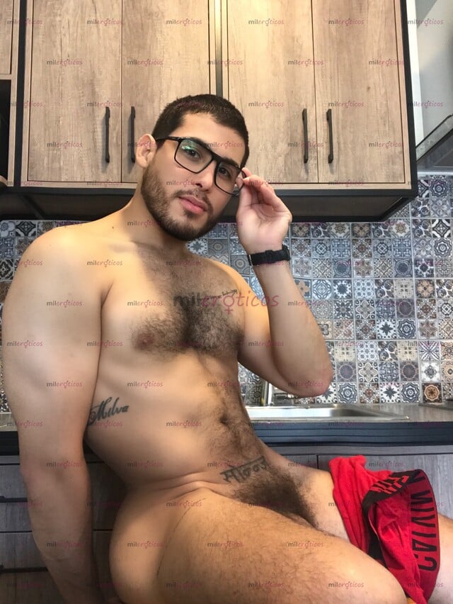 FOTOS DE HAZME SABER QUE BUSCASDTADO. MORBOSO FIESTERO JUGUETÓN . BISEXUAL WARRO.........