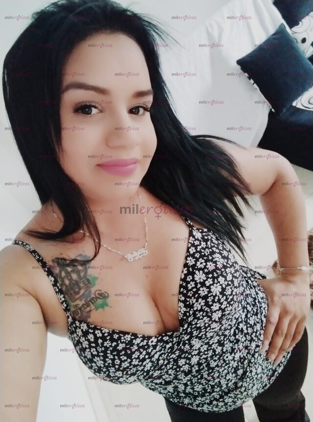FOTOS DE NENITA TIERNA Y CALIENTE SEDUCTORA Y ENCANTADORA EN LA CAMA... VEN Y LA PASAMOS