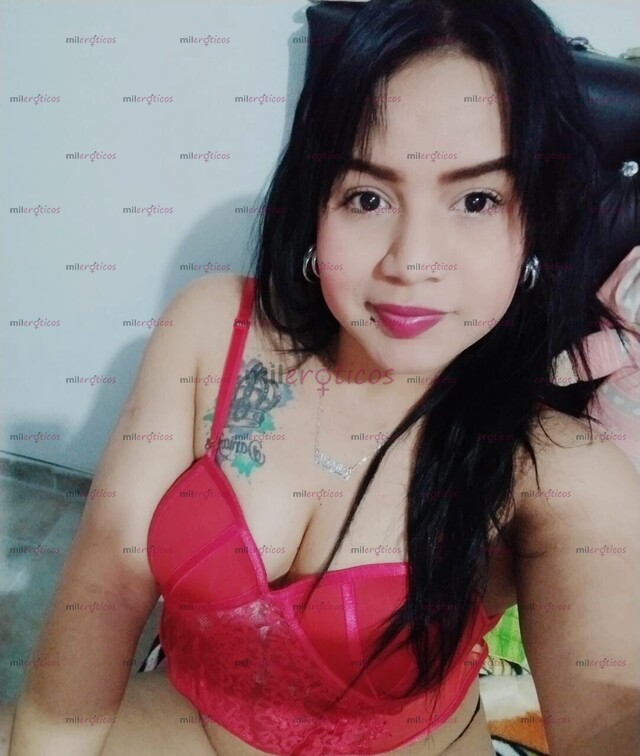 FOTOS DE NENITA TIERNA Y CALIENTE SEDUCTORA Y ENCANTADORA EN LA CAMA... VEN Y LA PASAMOS