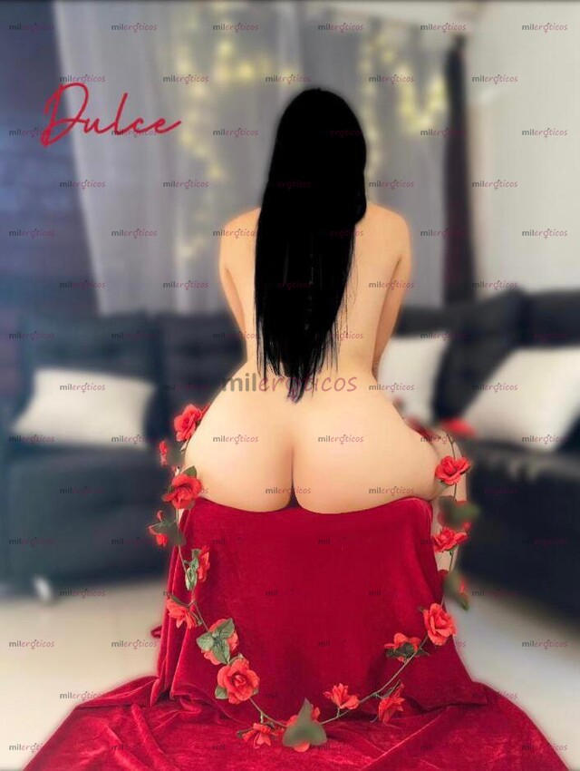 FOTOS DE DULCE COMPLACIENTE Y SEXY PELINEGRA PARA SALIR DE LA RUTINA