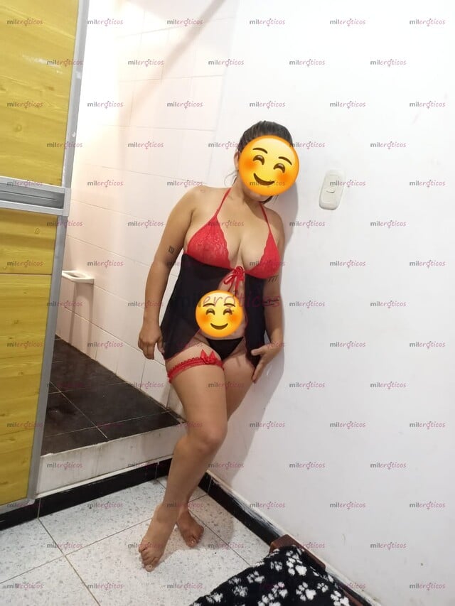 FOTOS DE HOLA MIS AMORES SOY TU GORDITA SOBROSA QUIERO UN RICO ORAL
