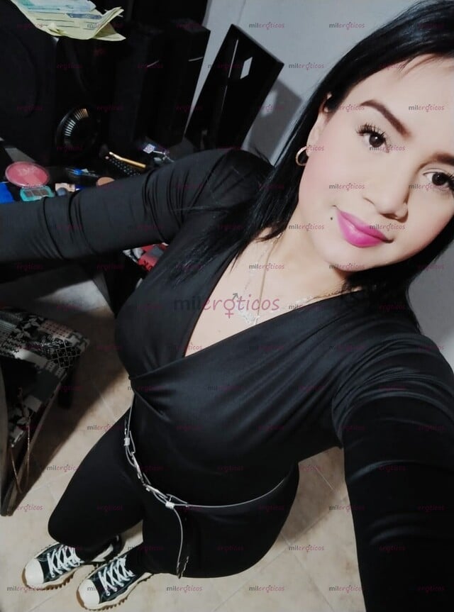 FOTOS DE HOLA SOY ADRIANA CON CARITA, HERMOSA QUE AMA EL BUEN SEXO