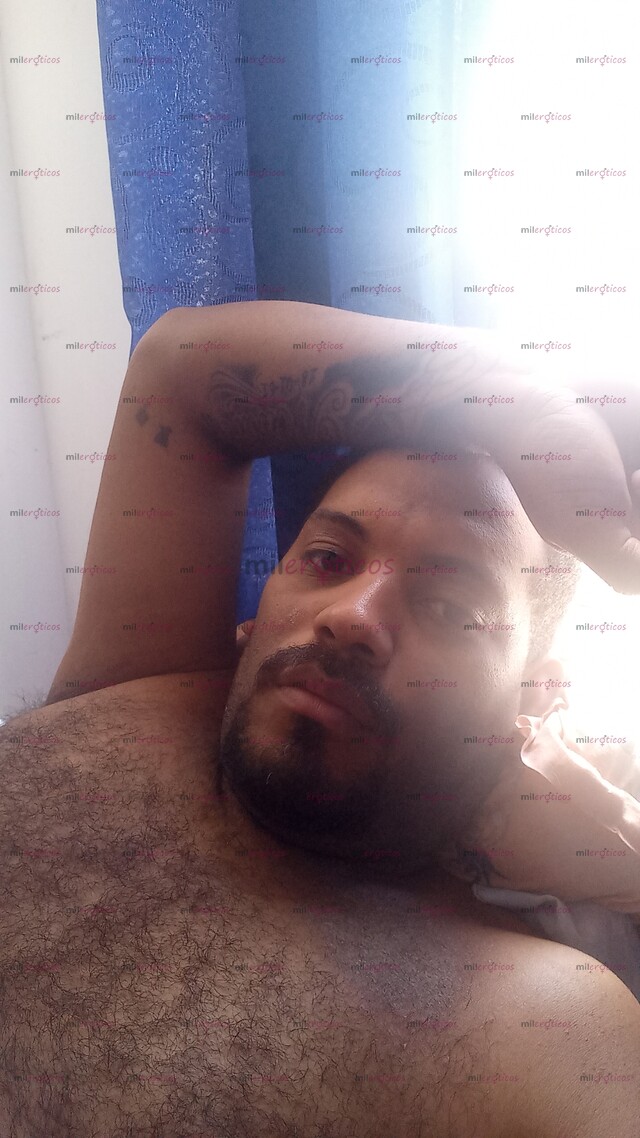 FOTOS DE MORENO CALIENTE 20CM VEN Y DISFRUTA DE MI PENÉ Y MI LECHITA