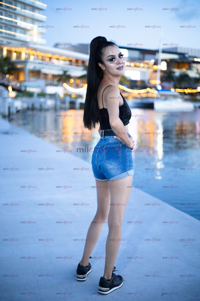 FOTOS DE BONITA FLAQUITA UNIVERSITARIA SÚPER CACHONDISIMA 19 AÑITOS
