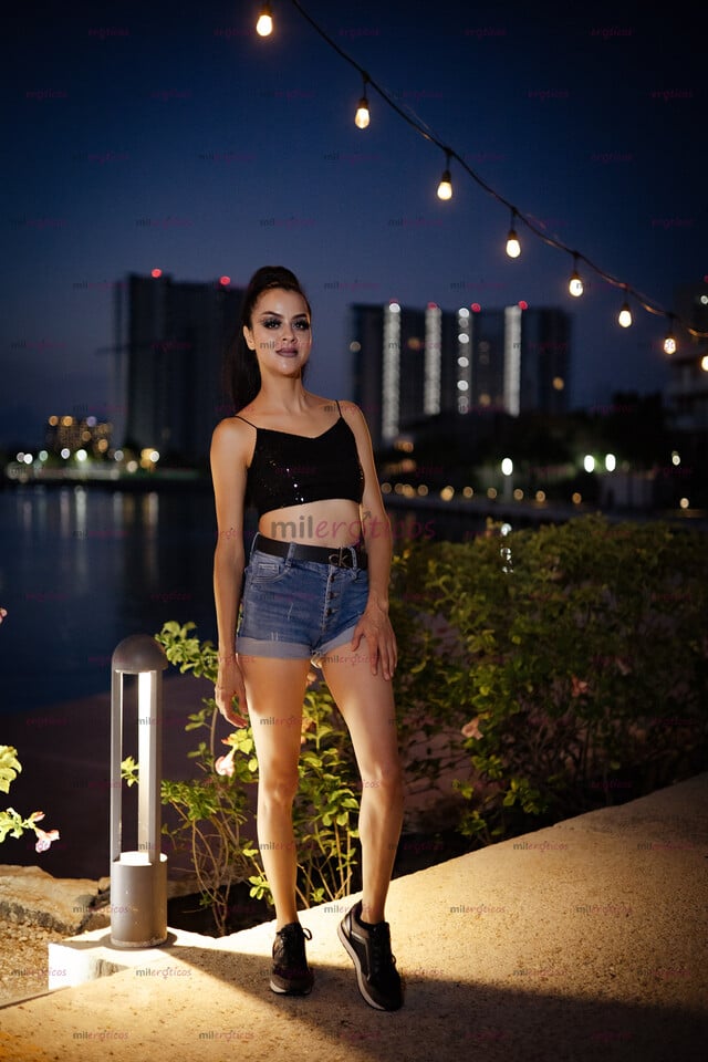 FOTOS DE BONITA FLAQUITA UNIVERSITARIA SÚPER CACHONDISIMA 19 AÑITOS