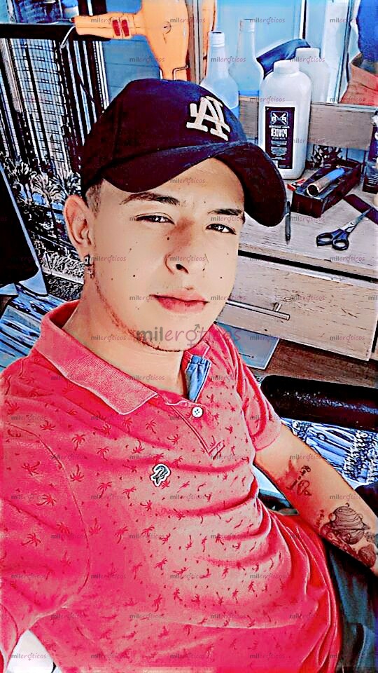 FOTOS DE HOLA, SOY UN CHICO SEDIENTO DE PLACER CONTACTAME