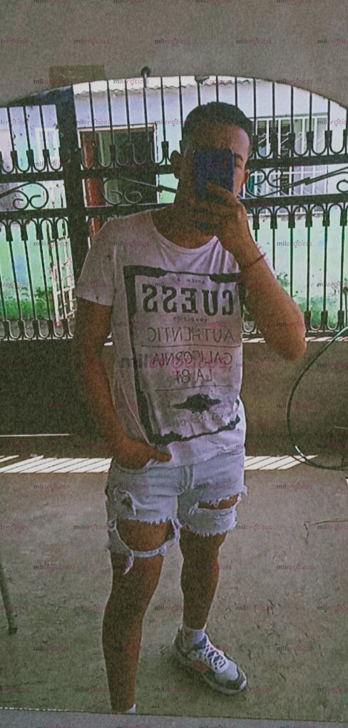 FOTOS DE HOLA, SOY UN CHICO SEDIENTO DE PLACER CONTACTAME