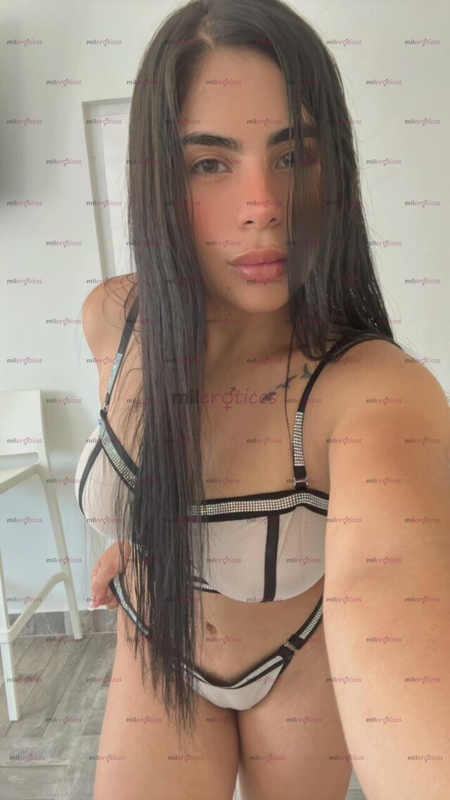 FOTOS DE SASHA HERMOSA COLOMBIANA 100% NATURAL OJOS MIEL CASTAÑA CHICA VIP