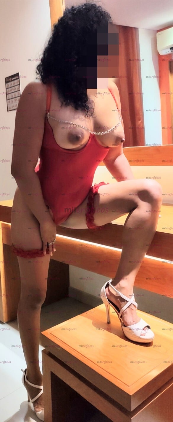 FOTOS DE ANAL MUY BARATO!! TETAS RICAS Y CULO BIEN PARADO Y REDONDO PUTA COME SEMEN