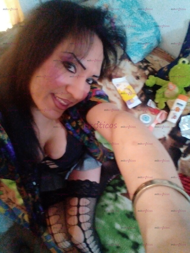 FOTOS DE LA PASION HECHA CARNE PARA TUS DESEOS DEJATE LLEVAR...