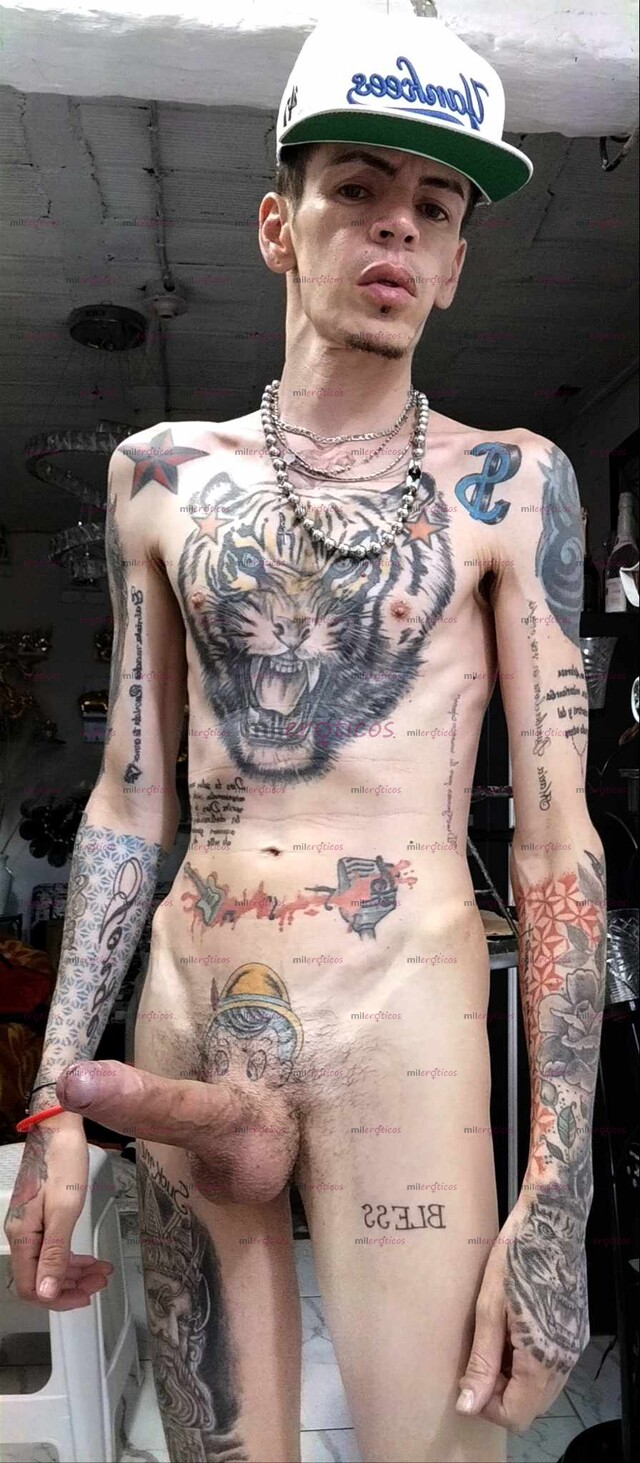 FOTOS DE FLACO ACTIVO SERIO BLANCO TATUADO CONTENIDO Y VIDEO LLAMADAS CASEROS