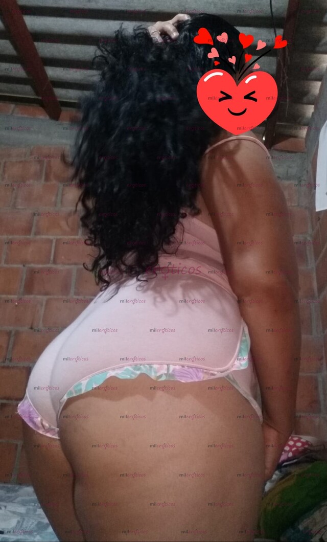FOTOS DE ANGELICA GORDITA,,BUENAS TETAS Y BUEN CULO FULL COMPLACIENTE