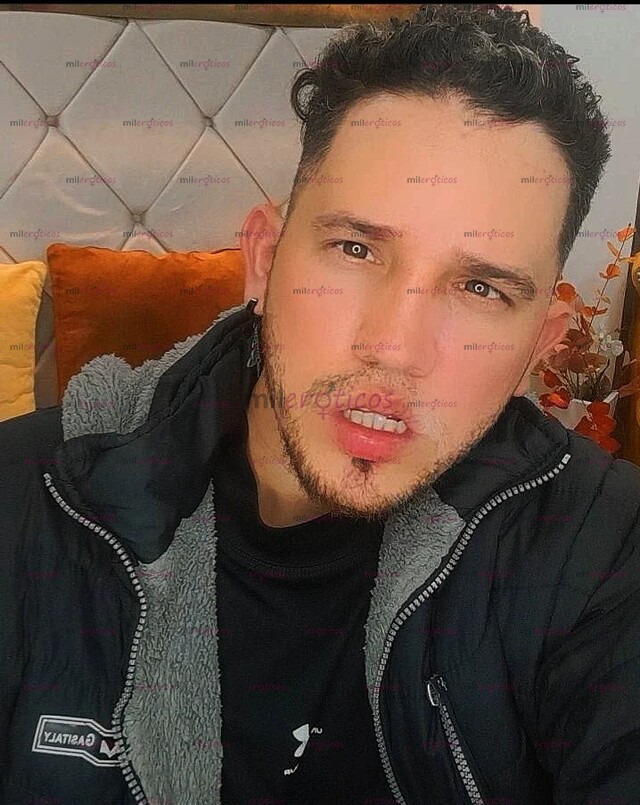 FOTOS DE HOLA ME LLAMO CHRISTOPHER ESTOY DISPONIBLE PARA TI