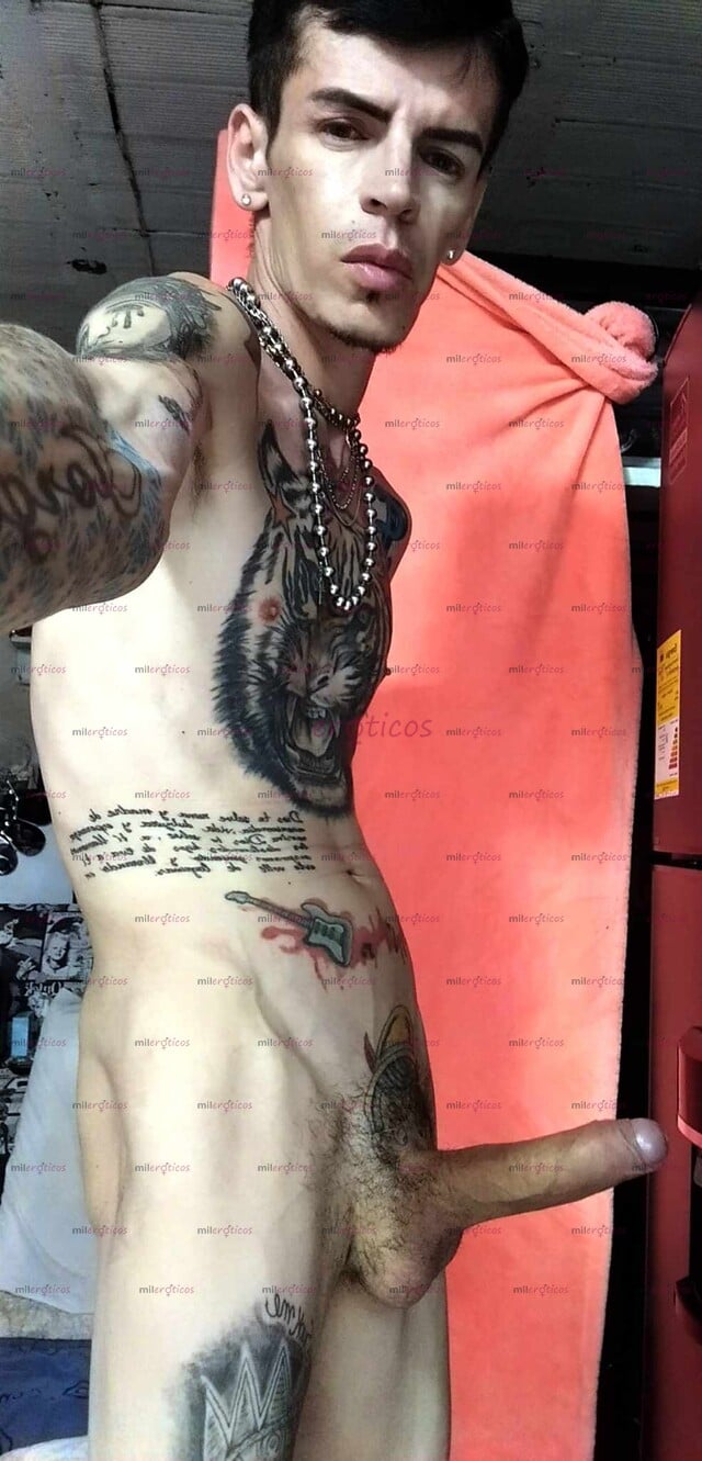 FOTOS DE FLACO VERGON ACTIVO MORBOSO VENDO CONTENIDO CASERO Y HAGO VIDEO LLAMADAS