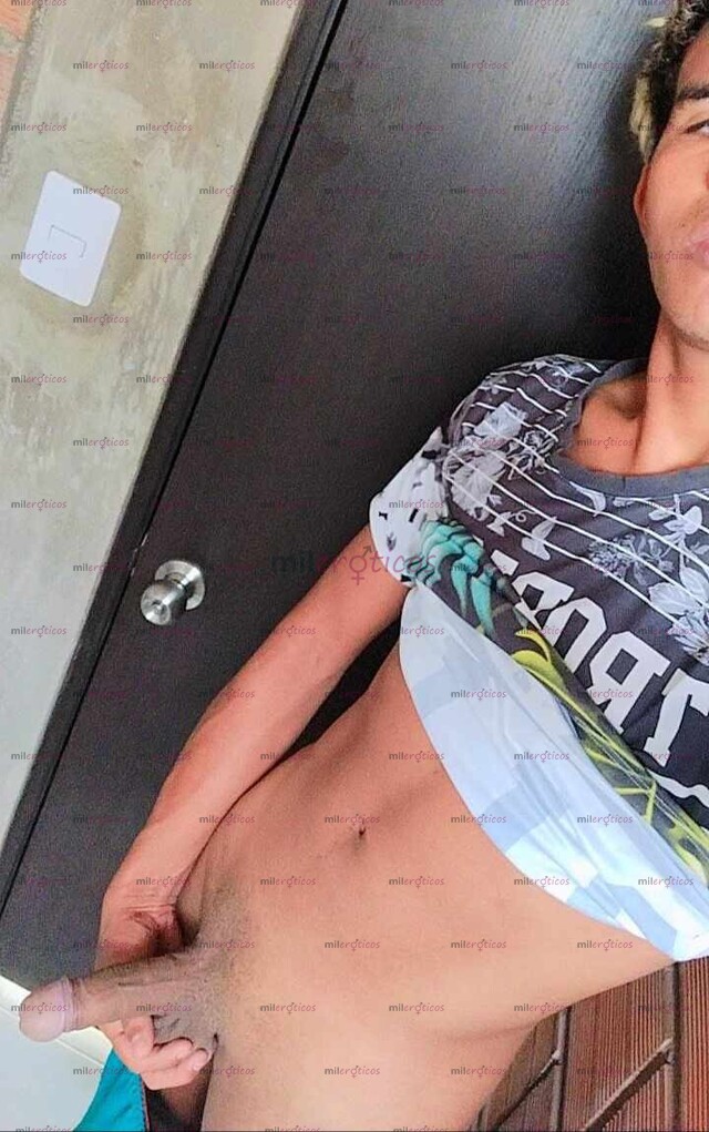 FOTOS DE HOLA ME LLAMO ALEJANDRO SOY UN CHICO VERSÁTIL MORBOSO DISPUESTO A SATISFACERT